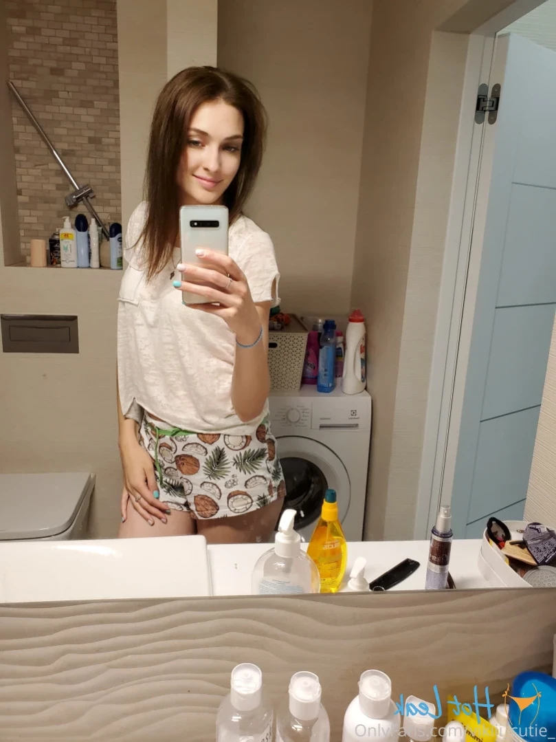 vikiii_cutie_ Onlyfans leaked photo 14939683 on Hotleaks.tv
