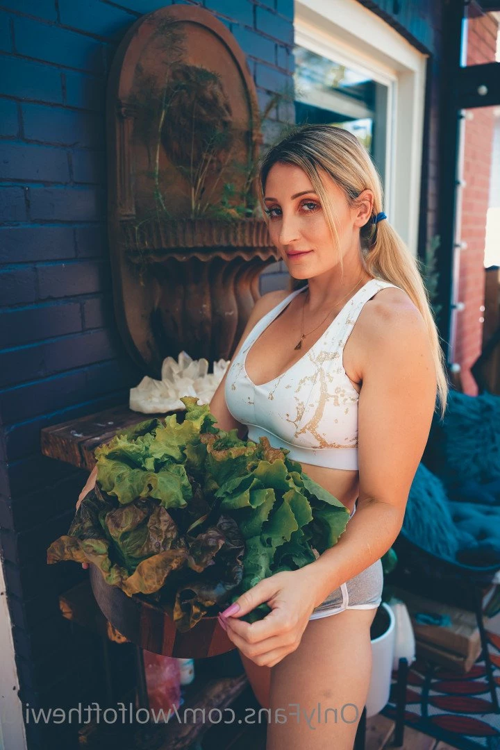 Holly Wolf [ wolfofthewild ] Onlyfans leaked photo 2433042 on Hotleaks.tv