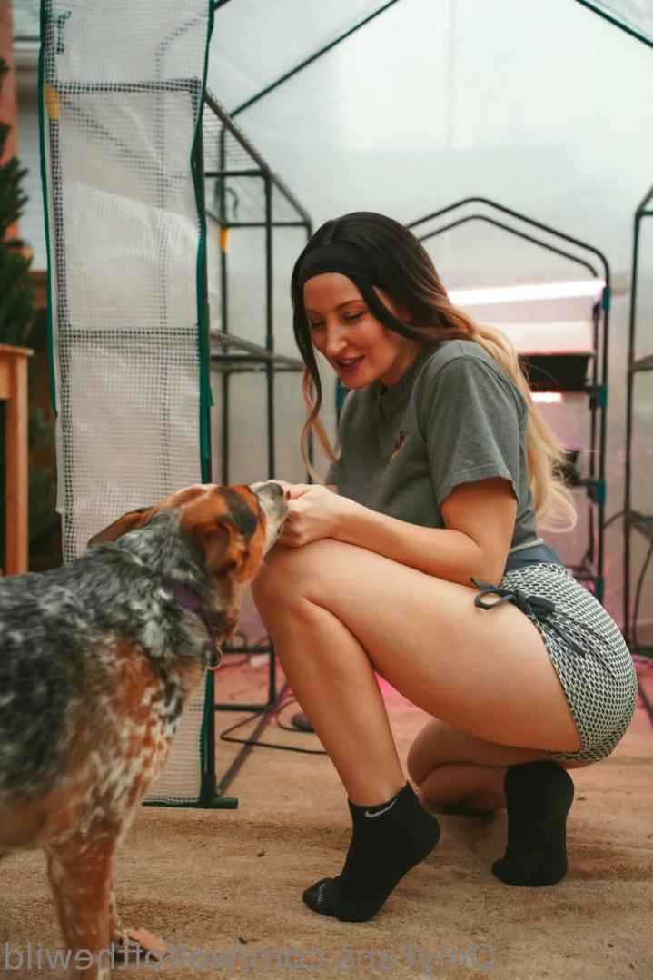 Holly Wolf [ wolfofthewild ] Onlyfans leaked photo 11023269 on Hotleaks.tv