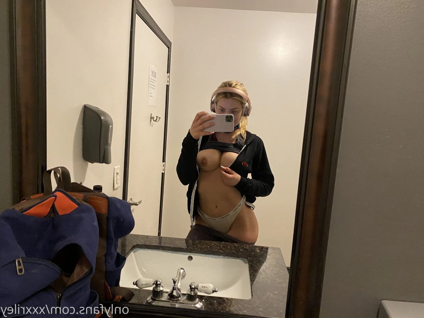Riley Steele [ xxxriley ] Onlyfans leaked photo 1859153 on Hotleaks.tv