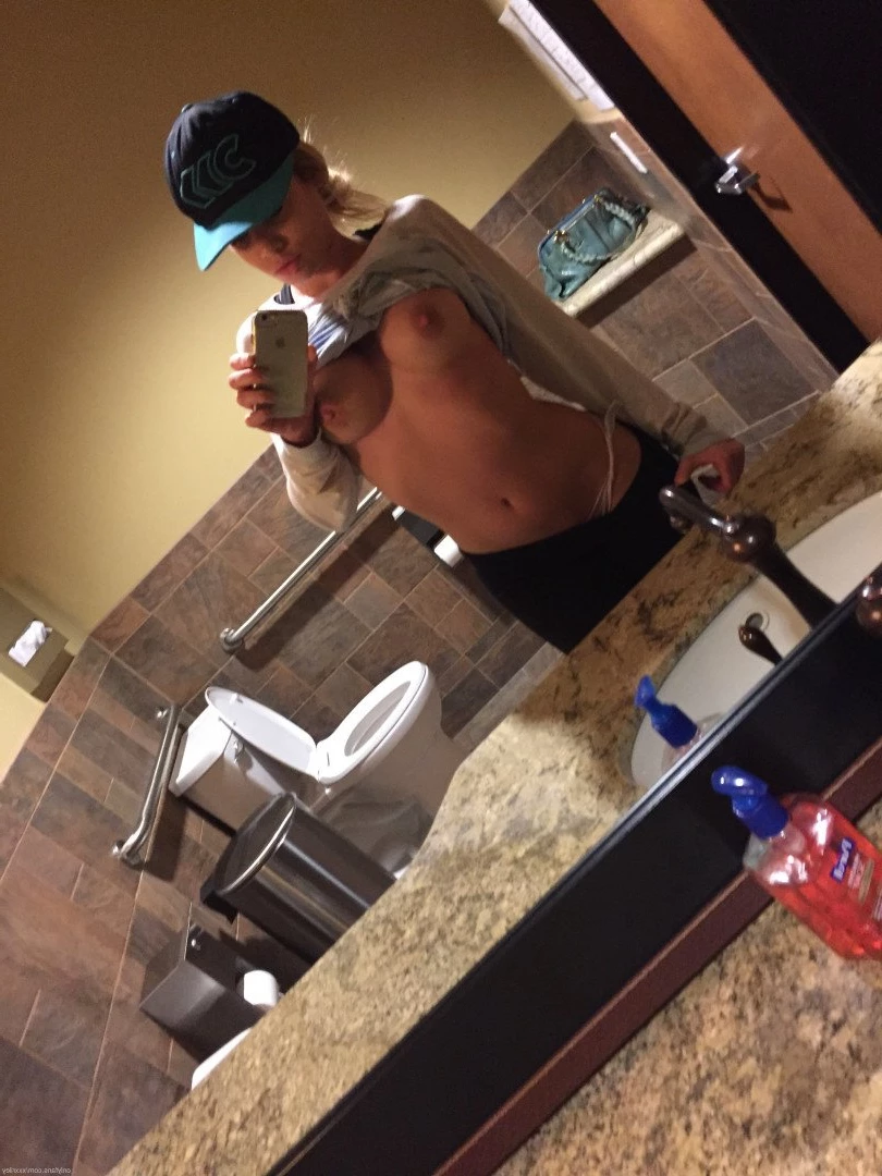 Riley Steele [ xxxriley ] Onlyfans leaked photo 1862058 on Hotleaks.tv