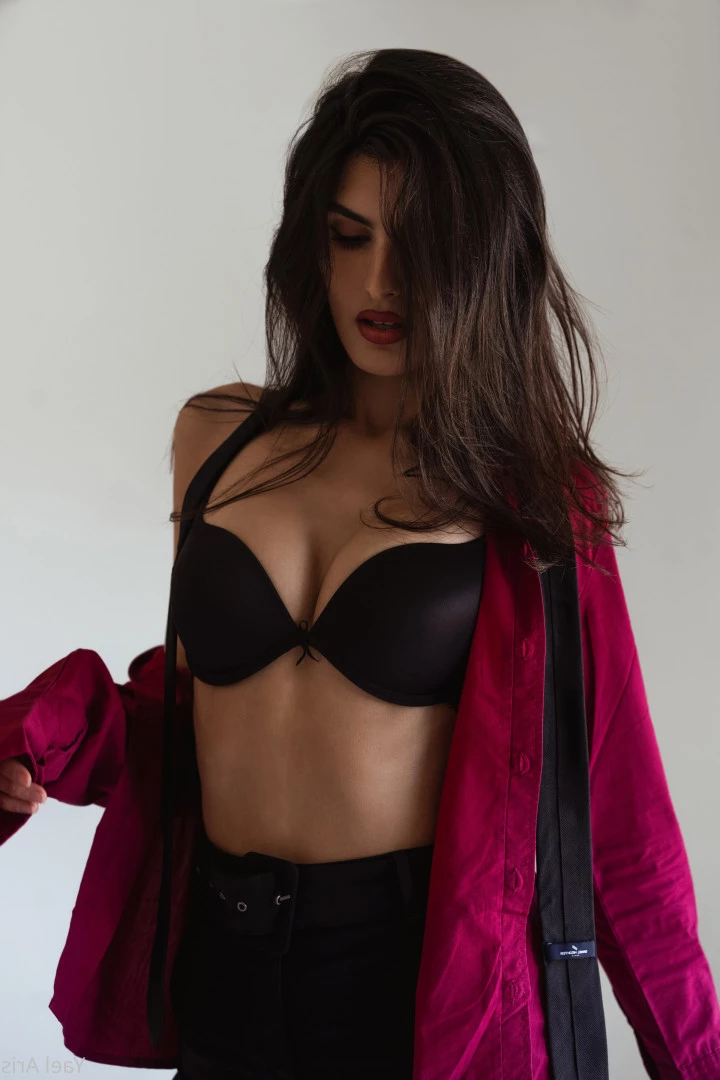 Yael Magazine [ yael1c ] Onlyfans leaked photo 9708656 on Hotleaks.tv