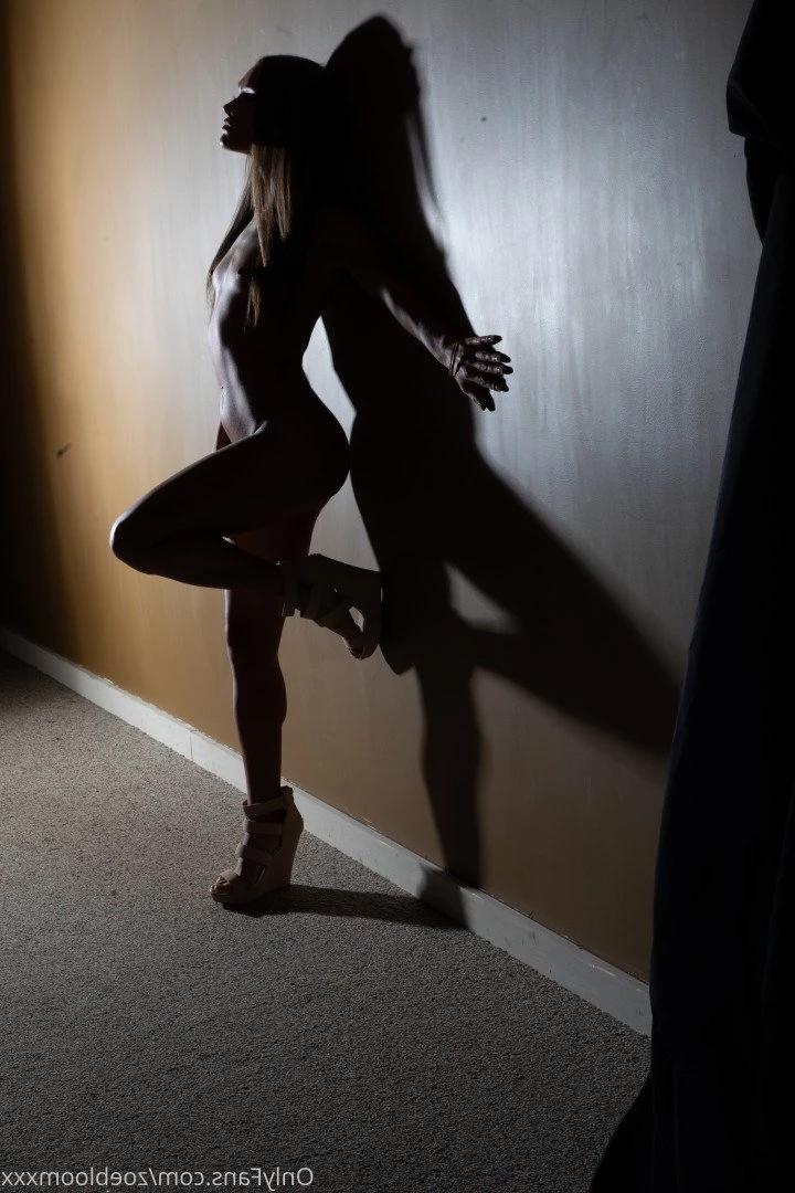 Zoe Bloom [ zoebloomxxx ] Onlyfans leaked photo 1868325 on Hotleaks.tv