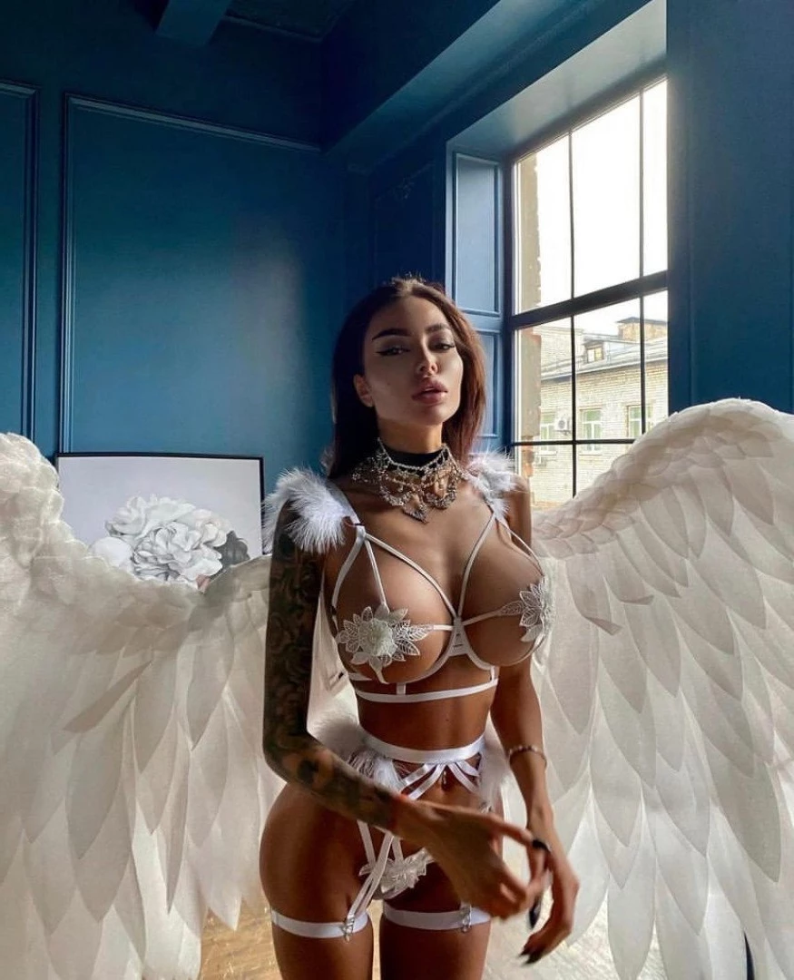 💣 𝘼𝙡𝙚𝙣𝙖 💣 𝙩𝙖𝙩𝙩𝙤𝙤𝙚𝙙 𝙢𝙤𝙙𝙚𝙡  😈 [ alena_omovych ] Onlyfans leaked photo 1952947 on Hotleaks.tv