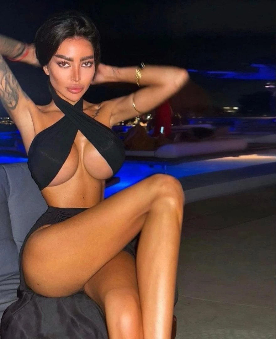 💣 𝘼𝙡𝙚𝙣𝙖 💣 𝙩𝙖𝙩𝙩𝙤𝙤𝙚𝙙 𝙢𝙤𝙙𝙚𝙡  😈 [ alena_omovych ] Onlyfans leaked photo 1953055 on Hotleaks.tv