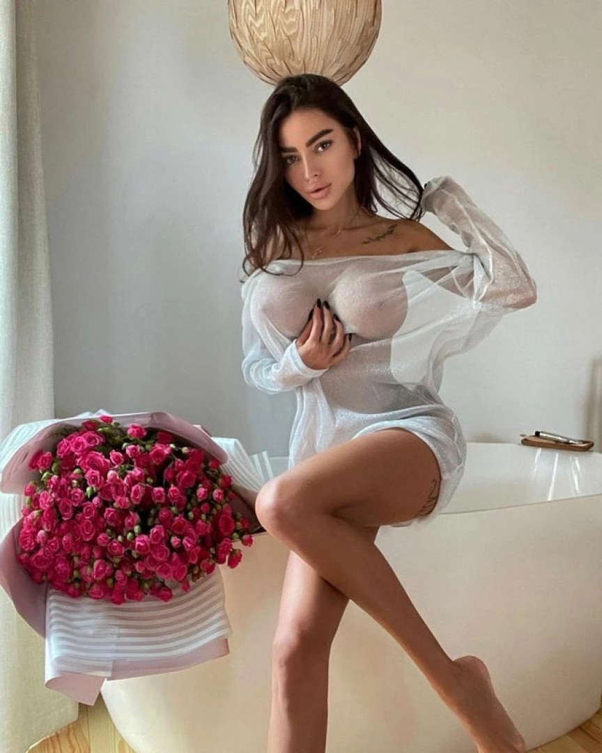 💣 𝘼𝙡𝙚𝙣𝙖 💣 𝙩𝙖𝙩𝙩𝙤𝙤𝙚𝙙 𝙢𝙤𝙙𝙚𝙡  😈 [ alena_omovych ] Onlyfans leaked photo 1953094 on Hotleaks.tv