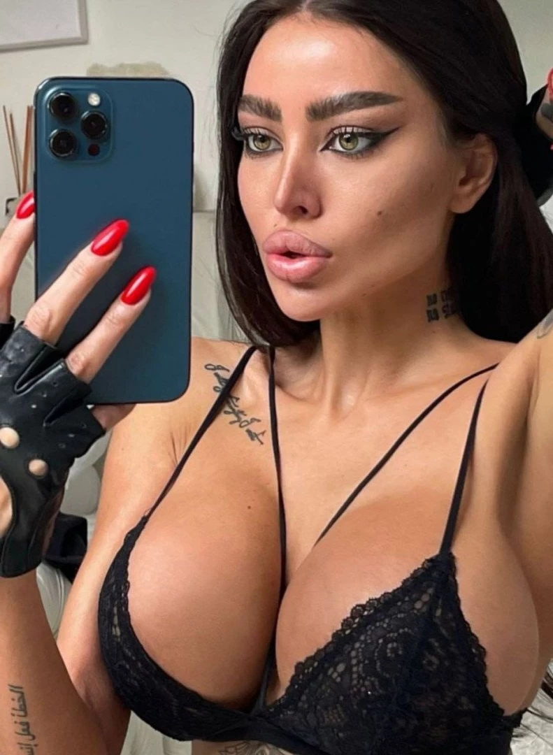 💣 𝘼𝙡𝙚𝙣𝙖 💣 𝙩𝙖𝙩𝙩𝙤𝙤𝙚𝙙 𝙢𝙤𝙙𝙚𝙡  😈 [ alena_omovych ] Onlyfans leaked photo 1953155 on Hotleaks.tv