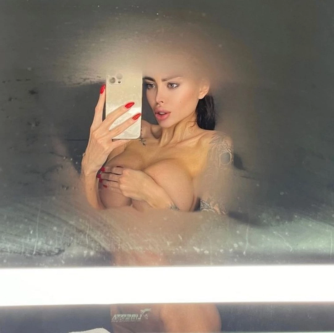 💣 𝘼𝙡𝙚𝙣𝙖 💣 𝙩𝙖𝙩𝙩𝙤𝙤𝙚𝙙 𝙢𝙤𝙙𝙚𝙡  😈 [ alena_omovych ] Onlyfans leaked photo 1953699 on Hotleaks.tv
