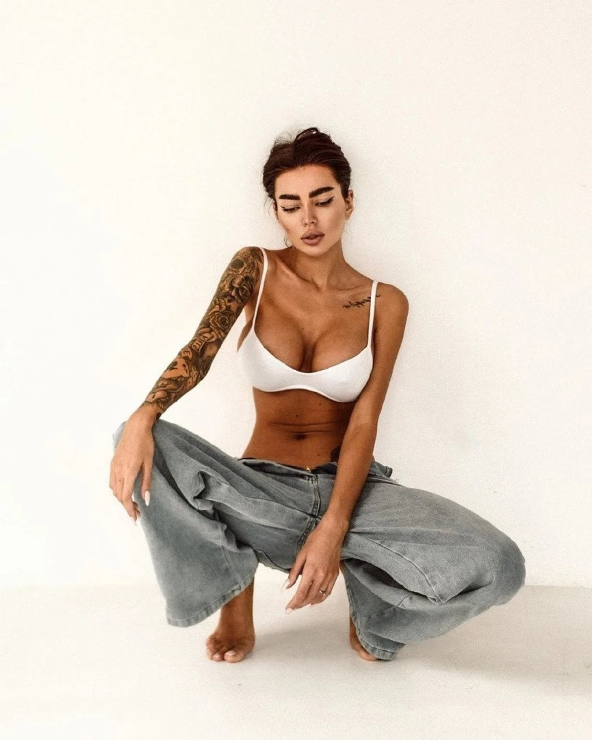 💣 𝘼𝙡𝙚𝙣𝙖 💣 𝙩𝙖𝙩𝙩𝙤𝙤𝙚𝙙 𝙢𝙤𝙙𝙚𝙡  😈 [ alena_omovych ] Onlyfans leaked photo 1954052 on Hotleaks.tv