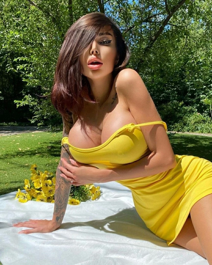 💣 𝘼𝙡𝙚𝙣𝙖 💣 𝙩𝙖𝙩𝙩𝙤𝙤𝙚𝙙 𝙢𝙤𝙙𝙚𝙡  😈 [ alena_omovych ] Onlyfans leaked photo 1954070 on Hotleaks.tv