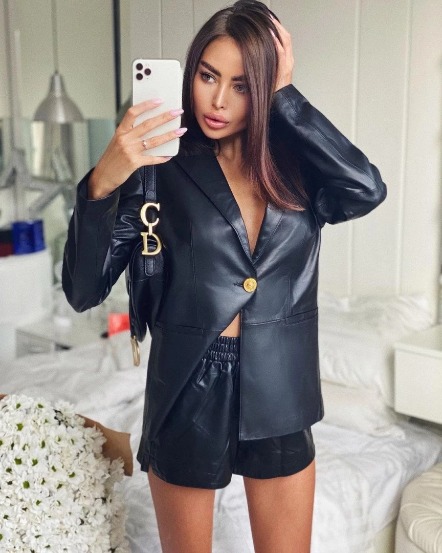 💣 𝘼𝙡𝙚𝙣𝙖 💣 𝙩𝙖𝙩𝙩𝙤𝙤𝙚𝙙 𝙢𝙤𝙙𝙚𝙡  😈 [ alena_omovych ] Onlyfans leaked photo 1954368 on Hotleaks.tv