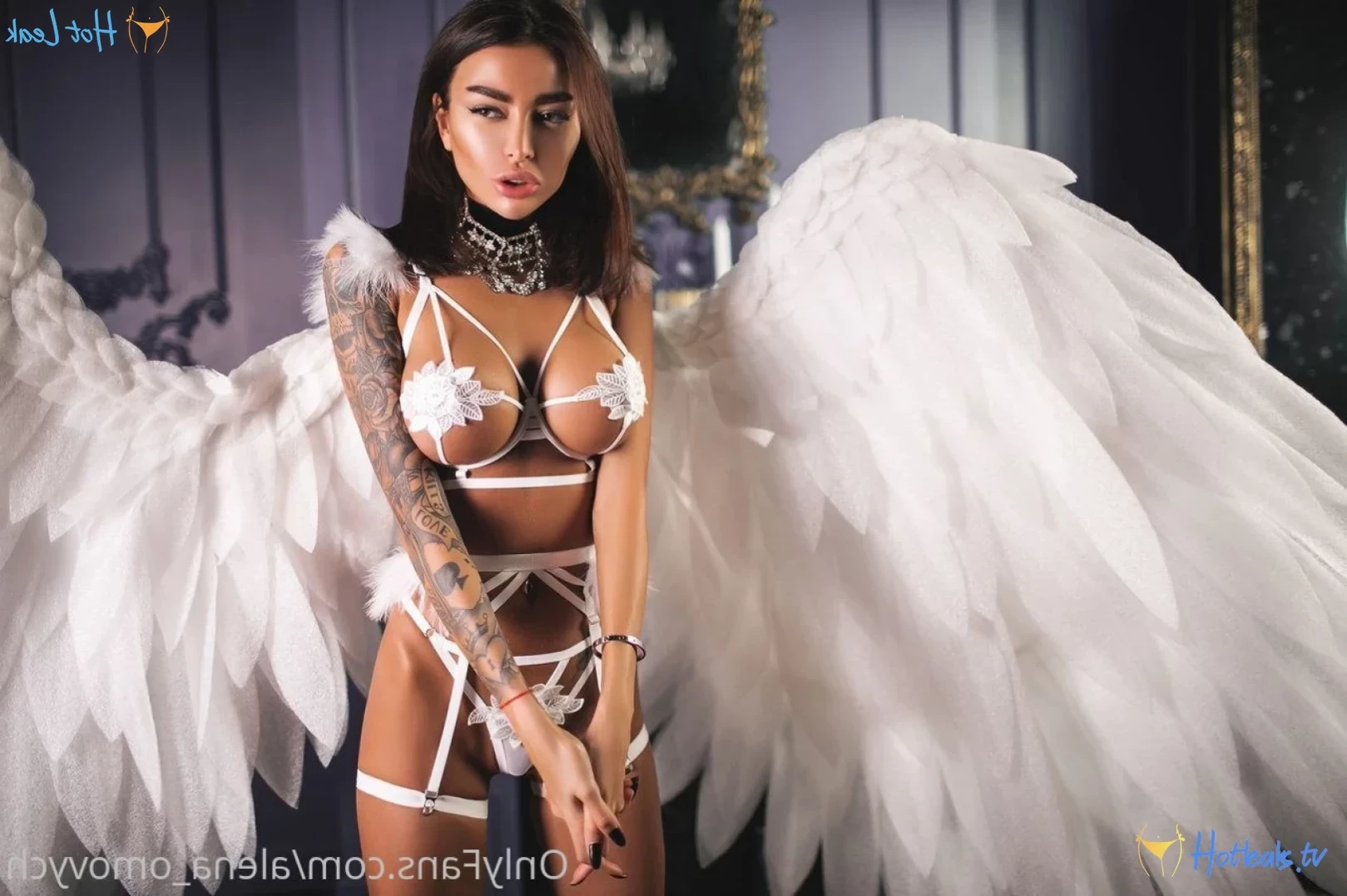 💣 𝘼𝙡𝙚𝙣𝙖 💣 𝙩𝙖𝙩𝙩𝙤𝙤𝙚𝙙 𝙢𝙤𝙙𝙚𝙡  😈 [ alena_omovych ] Onlyfans leaked photo 11862591 on Hotleaks.tv