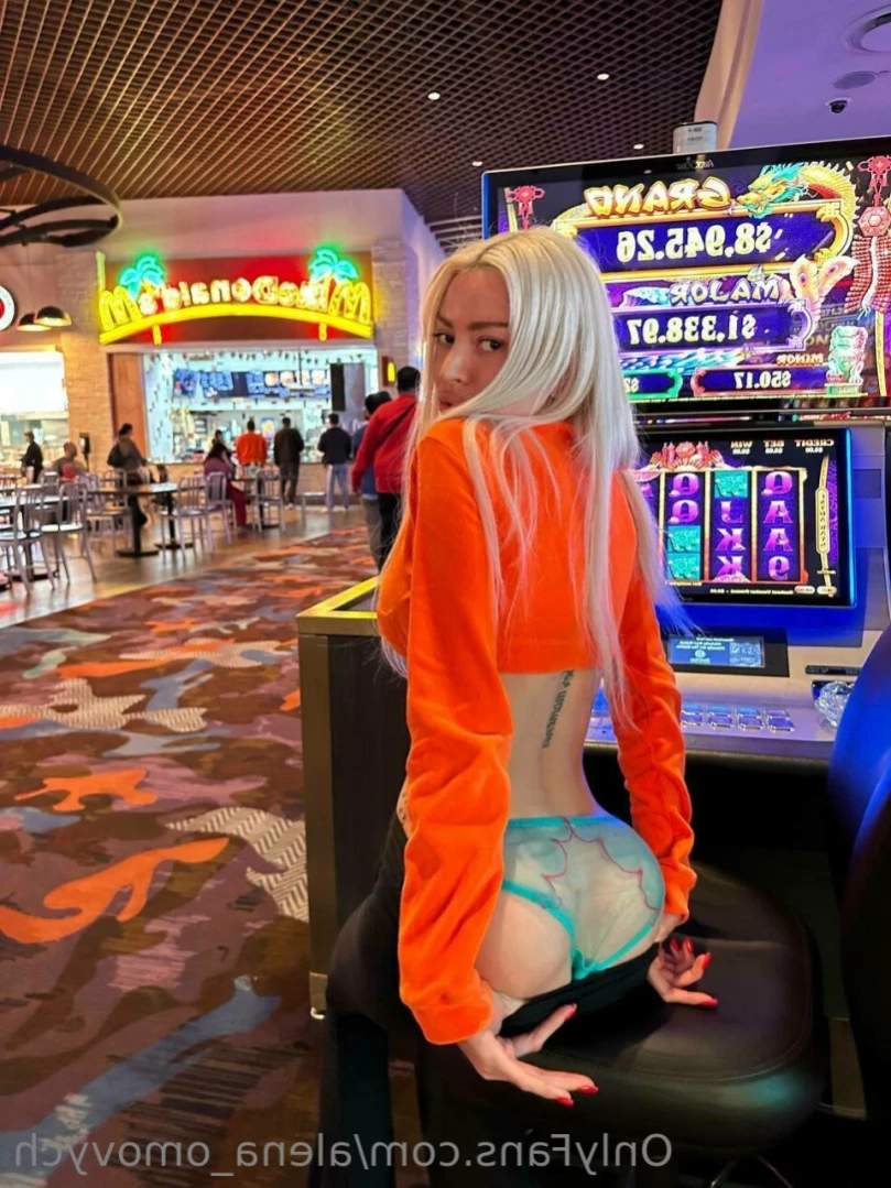 💣 𝘼𝙡𝙚𝙣𝙖 💣 𝙩𝙖𝙩𝙩𝙤𝙤𝙚𝙙 𝙢𝙤𝙙𝙚𝙡  😈 [ alena_omovych ] Onlyfans leaked photo 15884189 on Hotleaks.tv