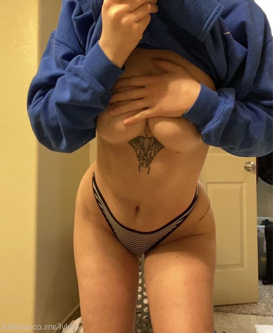 AlliSlim Thiccinger [ allifck ] Onlyfans leaked photo 1952621 on Hotleaks.tv