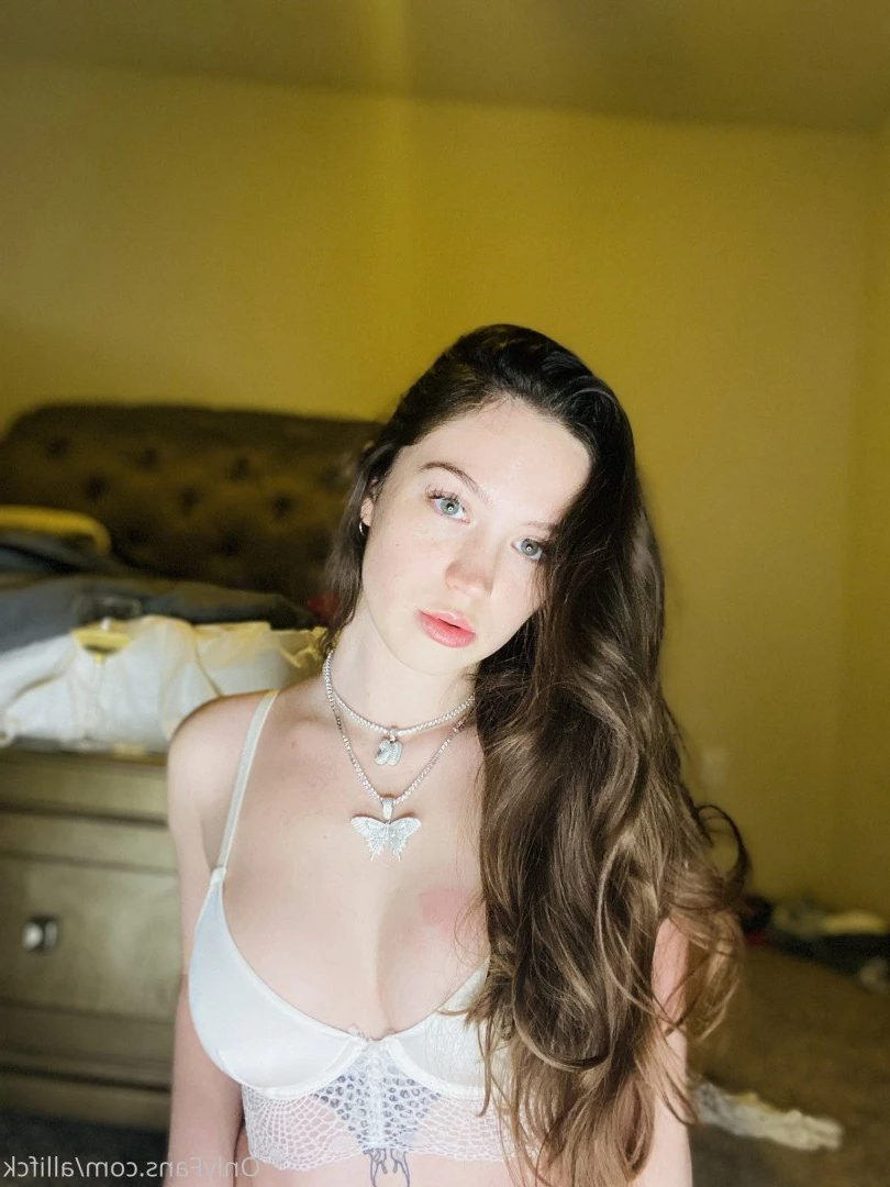 AlliSlim Thiccinger [ allifck ] Onlyfans leaked photo 1952638 on Hotleaks.tv