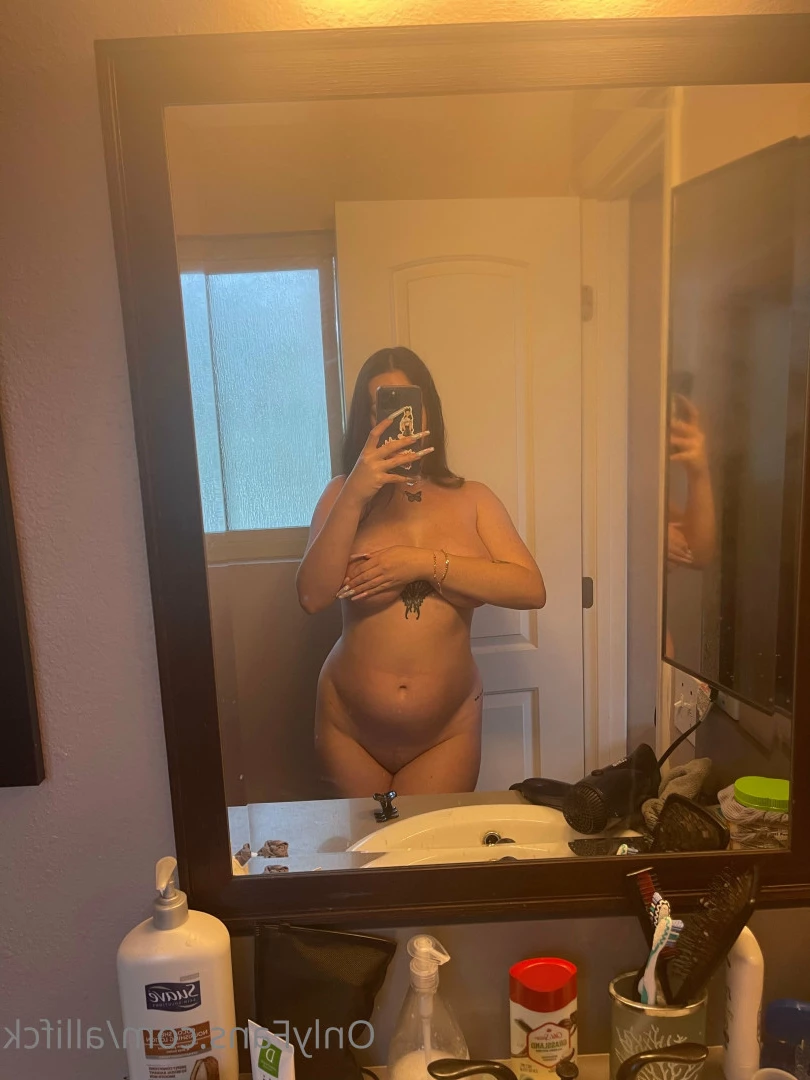 AlliSlim Thiccinger [ allifck ] Onlyfans leaked photo 6331521 on Hotleaks.tv