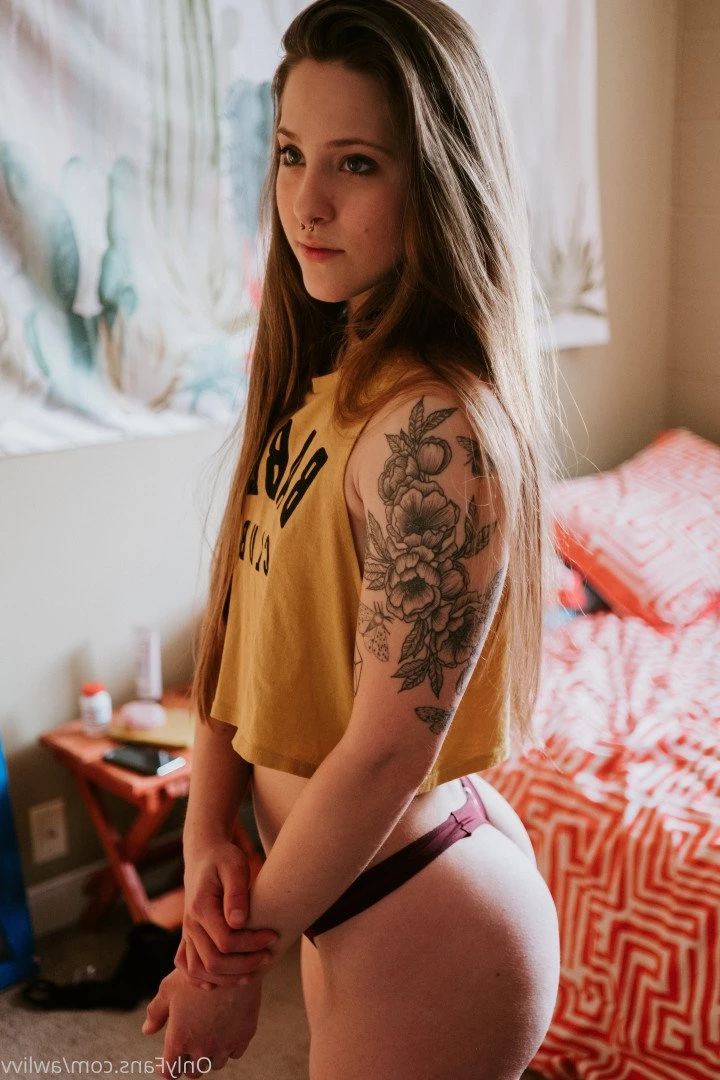 awlivv Onlyfans leaked photo 1950172 on Hotleaks.tv