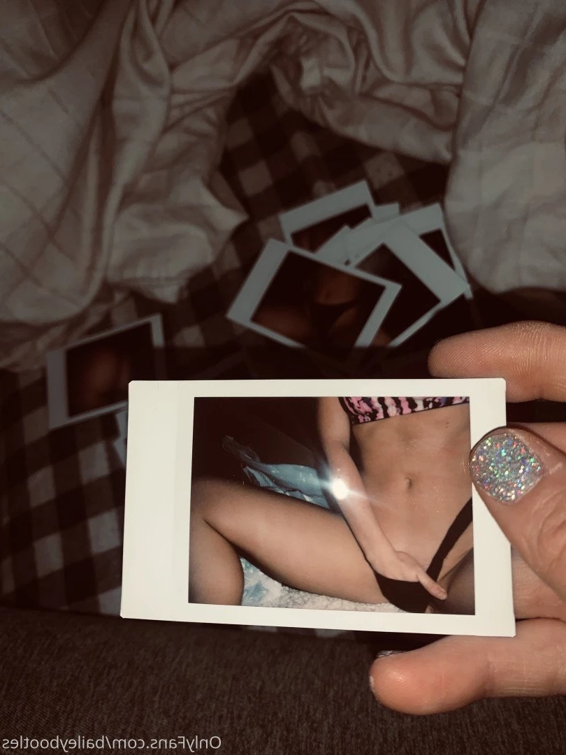 《𝐁𝐚𝐢𝐥𝐞𝐲 𝐁𝐨𝐨𝐭𝐥𝐞𝐬》 [ baileybootles ] Onlyfans leaked photo 1948891 on Hotleaks.tv