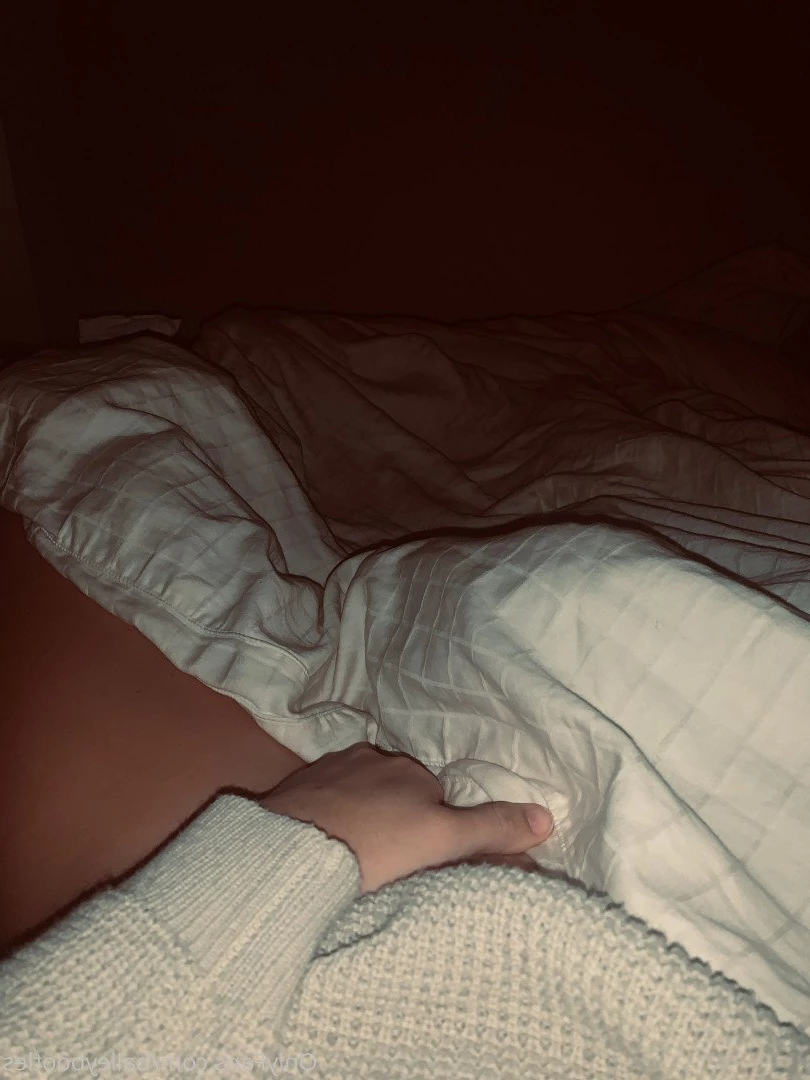 《𝐁𝐚𝐢𝐥𝐞𝐲 𝐁𝐨𝐨𝐭𝐥𝐞𝐬》 [ baileybootles ] Onlyfans leaked photo 1948899 on Hotleaks.tv