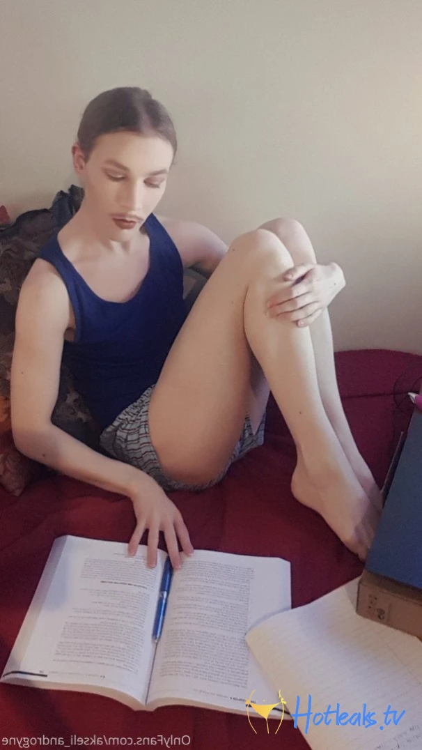 akseli_androgyne Onlyfans leaked photo 4221367 on Hotleaks.tv