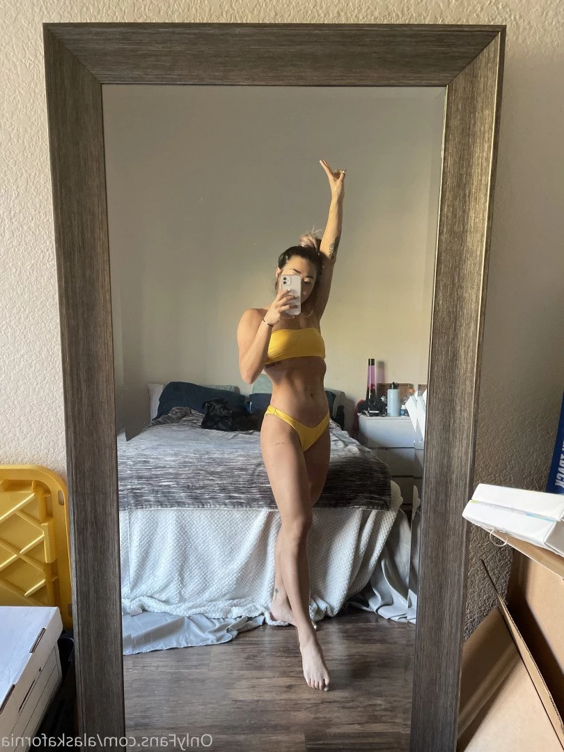 ALASKA [ alaskafornia ] Onlyfans leaked photo 23589 on Hotleaks.tv