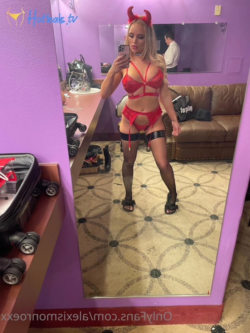 Alexis monroe [ alexismonroexx ] Onlyfans leaked photo 14388498 on Hotleaks.tv