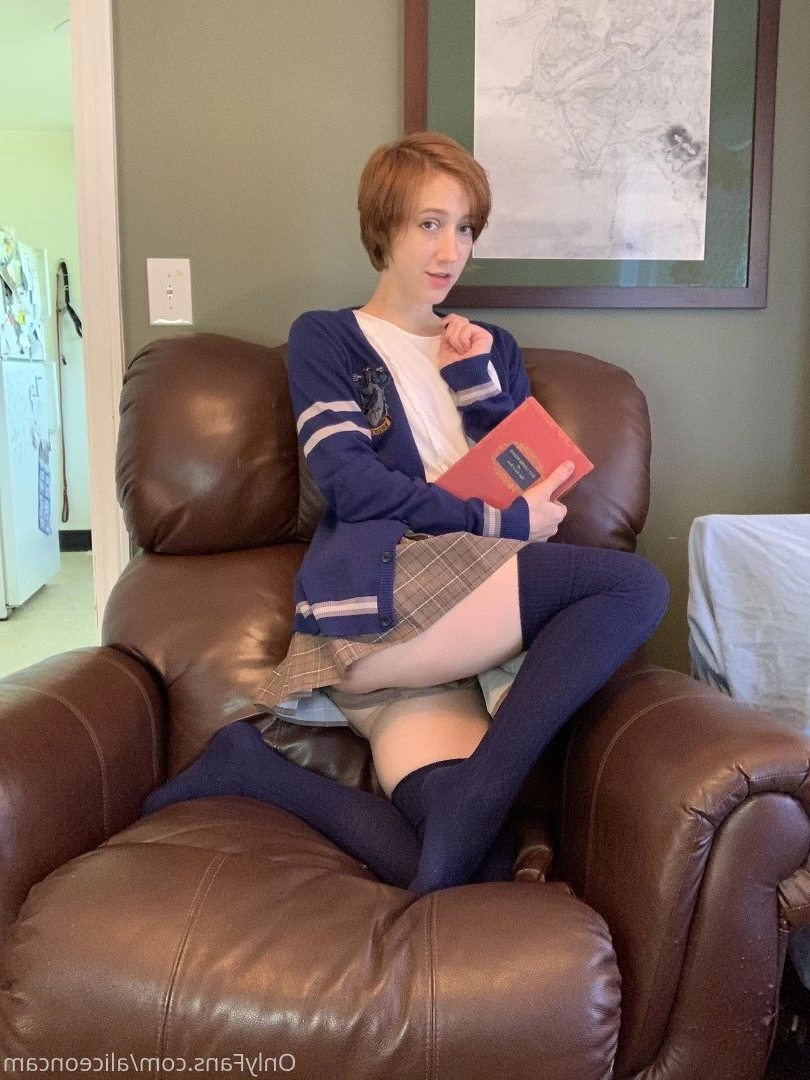 Alice White [ aliceoncam ] Onlyfans leaked photo 4256284 on Hotleaks.tv