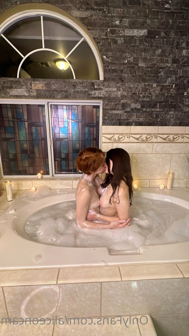 Alice White [ aliceoncam ] Onlyfans leaked photo 6402380 on Hotleaks.tv