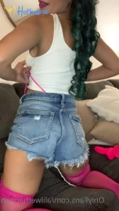 𝒜𝓁𝒾𝓁𝓌𝑒𝓉𝒽𝒶𝓃𝓃𝒶𝒽 💋 [ alilwethannah ] Onlyfans leaked video 1302521 on Hotleaks.tv