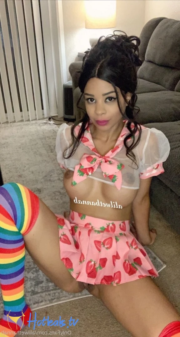 𝒜𝓁𝒾𝓁𝓌𝑒𝓉𝒽𝒶𝓃𝓃𝒶𝒽 💋 [ alilwethannah ] Onlyfans leaked photo 37197 on Hotleaks.tv