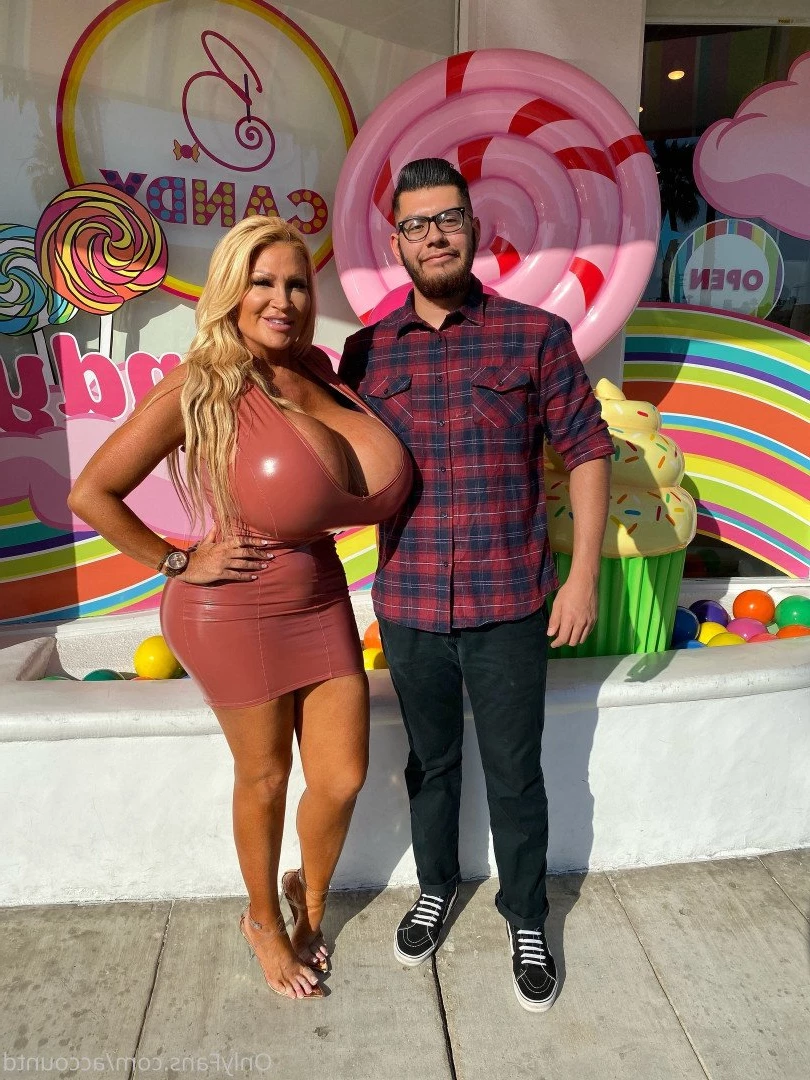 Allegra Cole [ allegracolesworld ] Onlyfans leaked photo 44431 on Hotleaks.tv