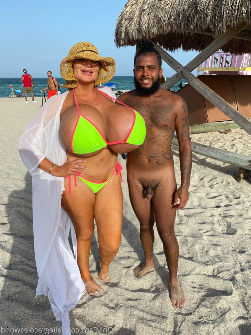 Allegra Cole [ allegracolesworld ] Onlyfans leaked photo 13037298 on Hotleaks.tv