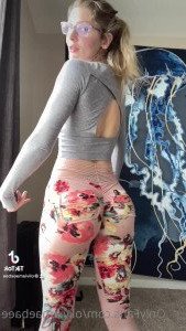 Olivia 🤓 [ oliviamaebaee ] Onlyfans leaked video 2511031 on Hotleaks.tv