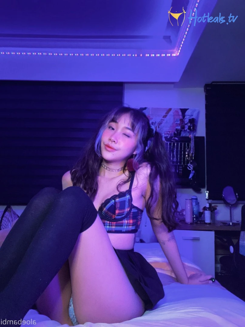 alaska a☺︎ki [ aloebambi ] Onlyfans leaked photo 48778 on Hotleaks.tv