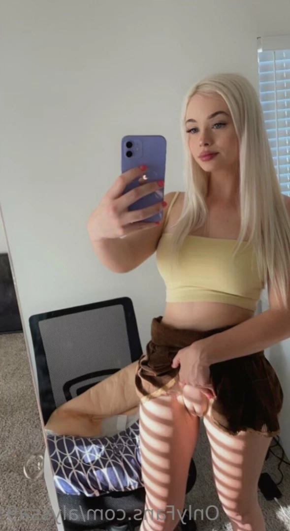 Alyssa 🌸  pretty pink pussy 🐱 [ alyssa9 ] Onlyfans leaked photo 11741216 on Hotleaks.tv