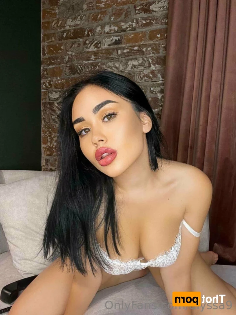Alyssa 🌸  pretty pink pussy 🐱 [ alyssa9 ] Onlyfans leaked photo 13355900 on Hotleaks.tv