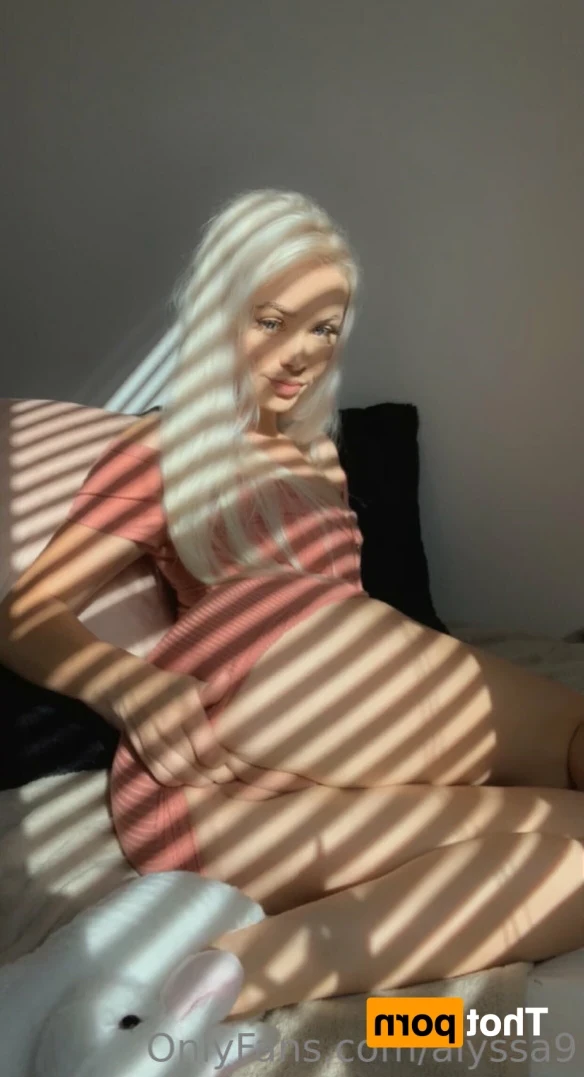 Alyssa 🌸  pretty pink pussy 🐱 [ alyssa9 ] Onlyfans leaked photo 14652306 on Hotleaks.tv