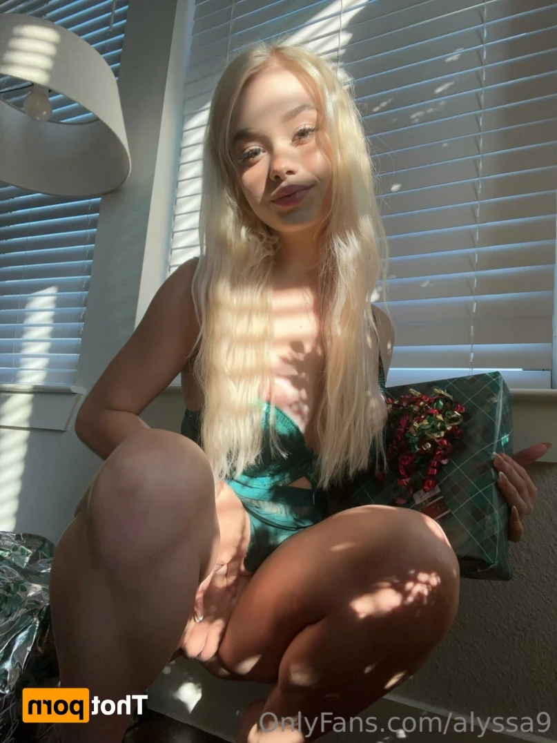 Alyssa 🌸  pretty pink pussy 🐱 [ alyssa9 ] Onlyfans leaked photo 14815569 on Hotleaks.tv