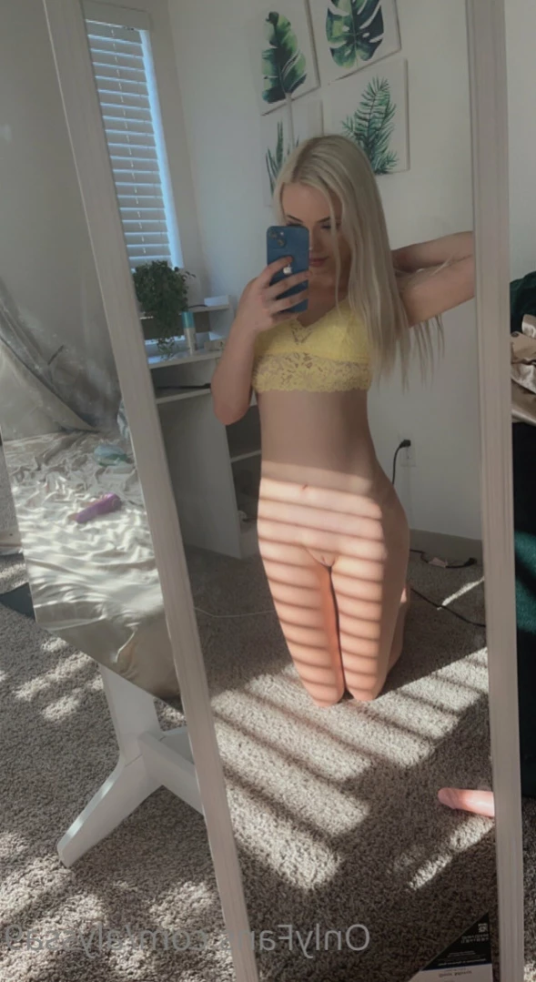 Alyssa 🌸  pretty pink pussy 🐱 [ alyssa9 ] Onlyfans leaked photo 15672879 on Hotleaks.tv