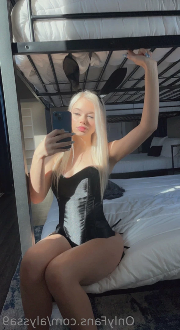 Alyssa 🌸  pretty pink pussy 🐱 [ alyssa9 ] Onlyfans leaked photo 16223556 on Hotleaks.tv