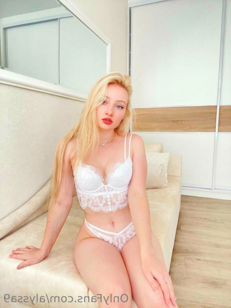 Alyssa 🌸  pretty pink pussy 🐱 [ alyssa9 ] Onlyfans leaked photo 16495194 on Hotleaks.tv