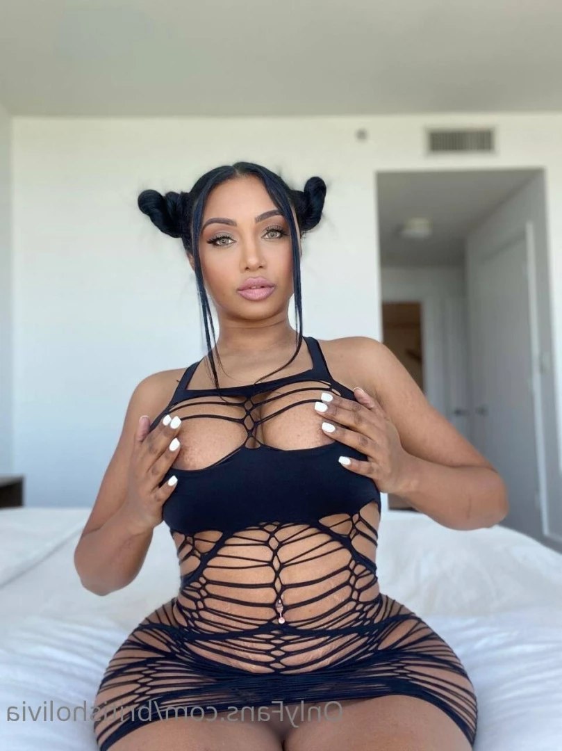 britisholivia 🇬🇧 [ britisholivia ] Onlyfans leaked photo 10004509 on Hotleaks.tv