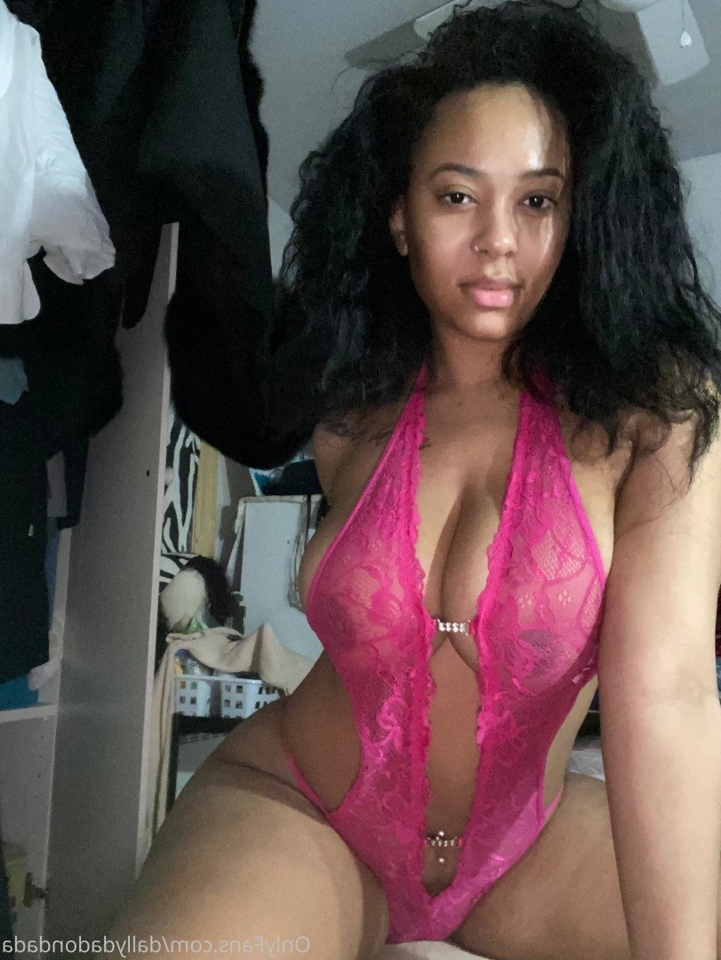 Dally ✨ [ dallydadondada ] Onlyfans leaked photo 2073304 on Hotleaks.tv