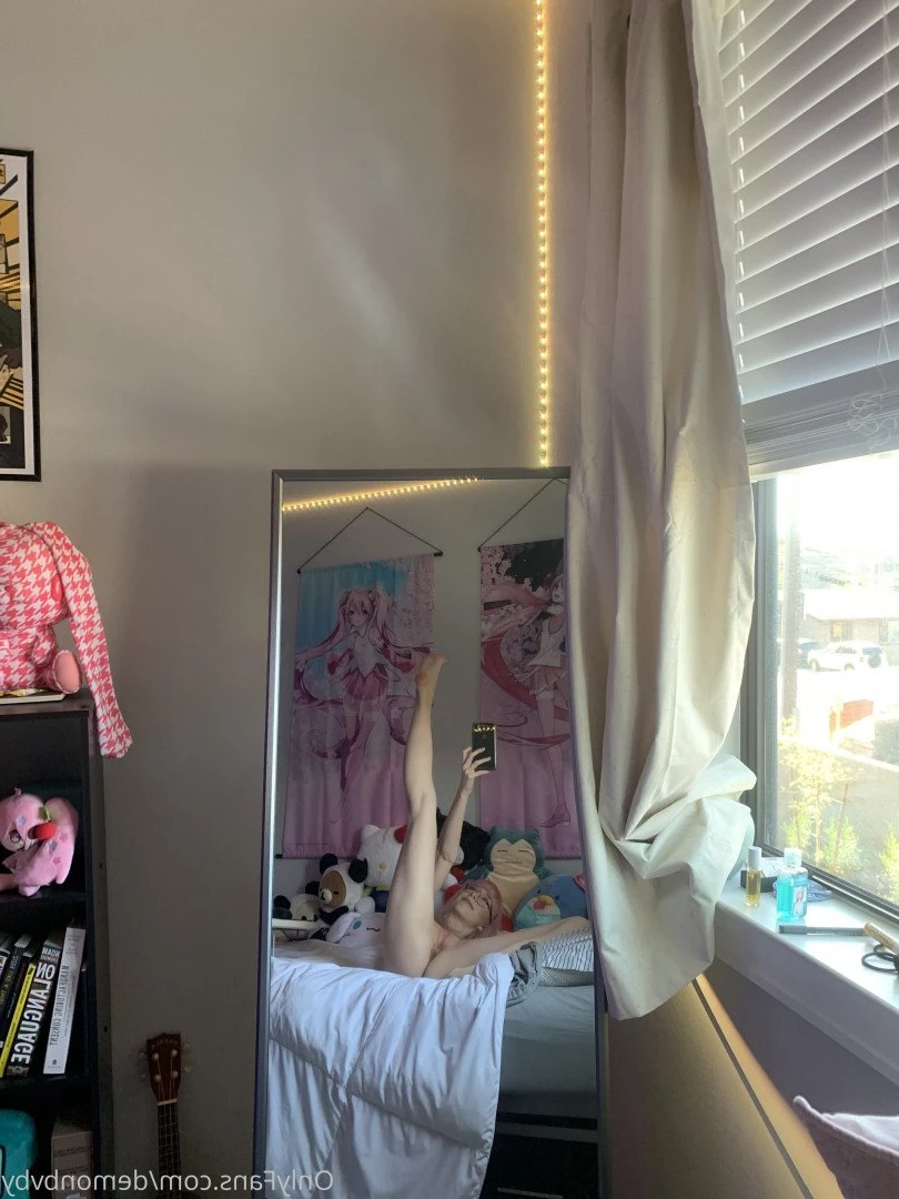 𝔟𝔞𝔟𝔶𝔡𝔬𝔩𝔩 [ demonbvby ] Onlyfans leaked photo 2072046 on Hotleaks.tv