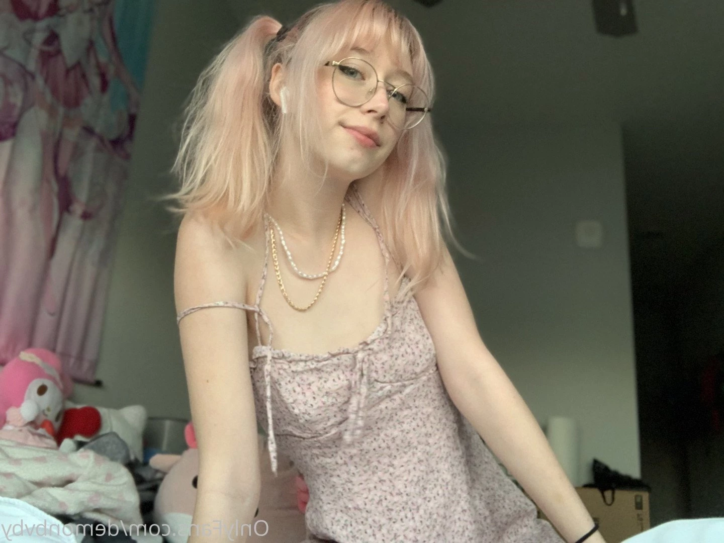 𝔟𝔞𝔟𝔶𝔡𝔬𝔩𝔩 [ demonbvby ] Onlyfans leaked photo 2072195 on Hotleaks.tv