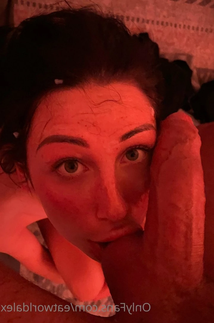 Älex [ eatworldalex ] Onlyfans leaked photo 2071121 on Hotleaks.tv
