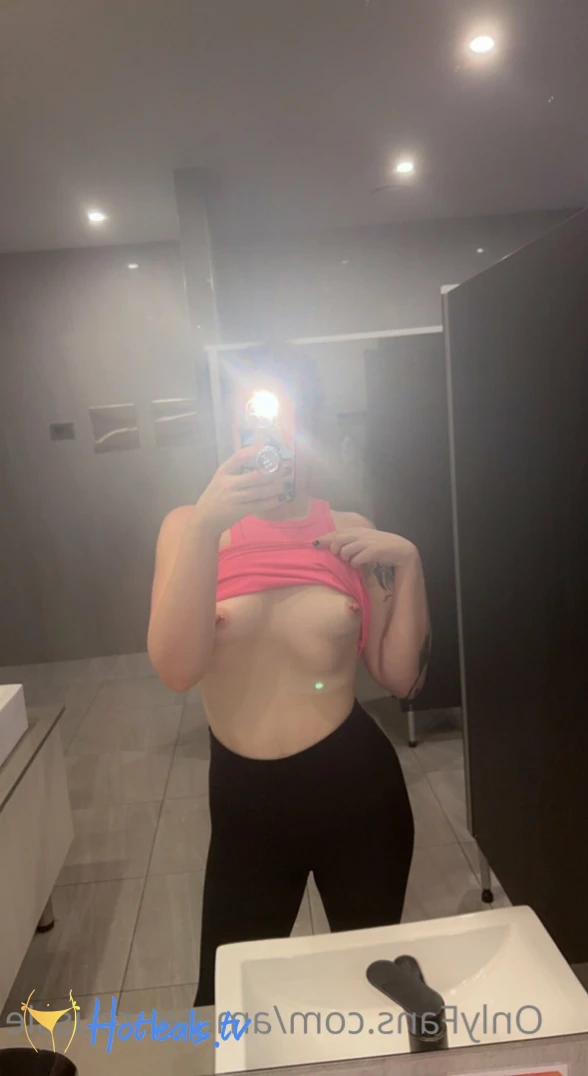 Aus Sarah [ amateuraussie ] Onlyfans leaked photo 12517275 on Hotleaks.tv