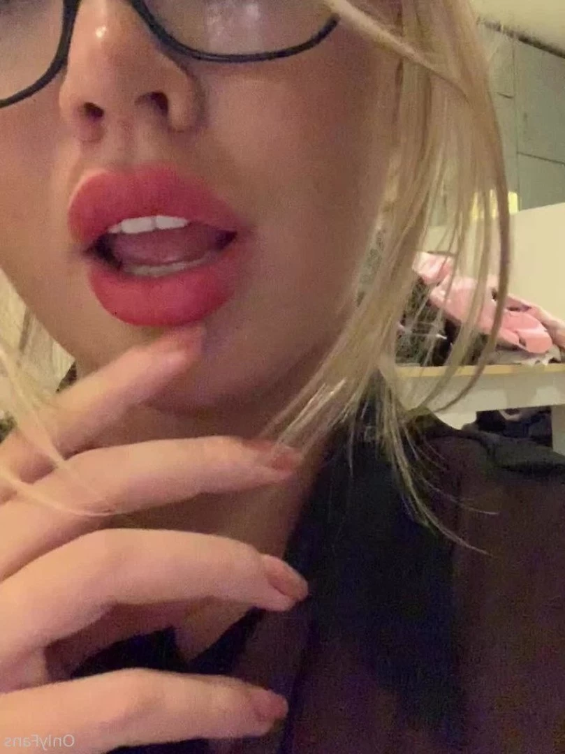  [ hannahhhx333 ] Onlyfans leaked photo 4653463 on Hotleaks.tv