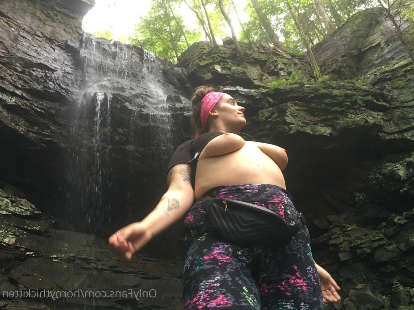 𝔹𝕣𝕚𝕥𝕥𝕪 𝕂𝕚𝕥𝕥𝕪 🐱 [ hornythickitten ] Onlyfans leaked photo 14371542 on Hotleaks.tv
