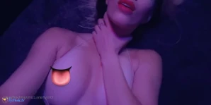 Amber [ amberhayes ] Onlyfans leaked video 9658018 on Hotleaks.tv